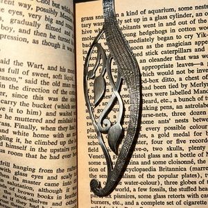 COOMI sterling paisley bookmark